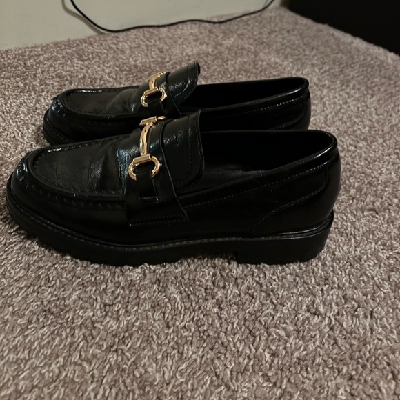 Steve Madden Mistor Black Leather Loafer - Picture 3 of 8